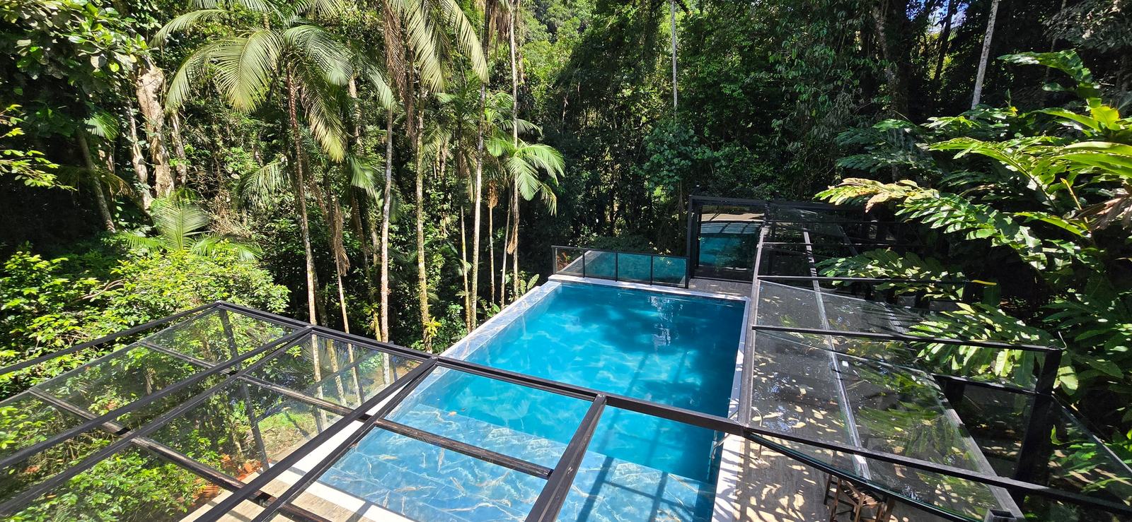 Área externa 3 — Iporanga, Guarujá, para locação, Casa