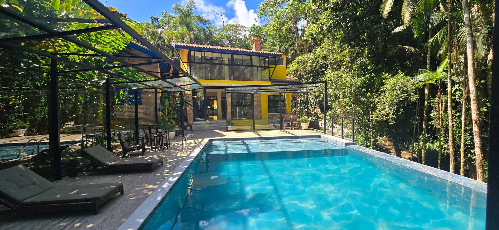 Área externa 8 — Iporanga, Guarujá, para locação, Casa