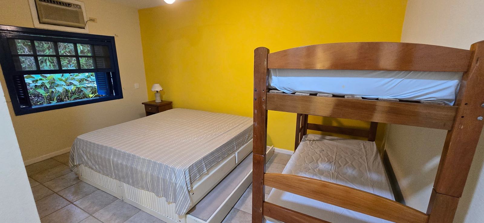 Suíte 5 — Iporanga, Guarujá, para locação, Casa
