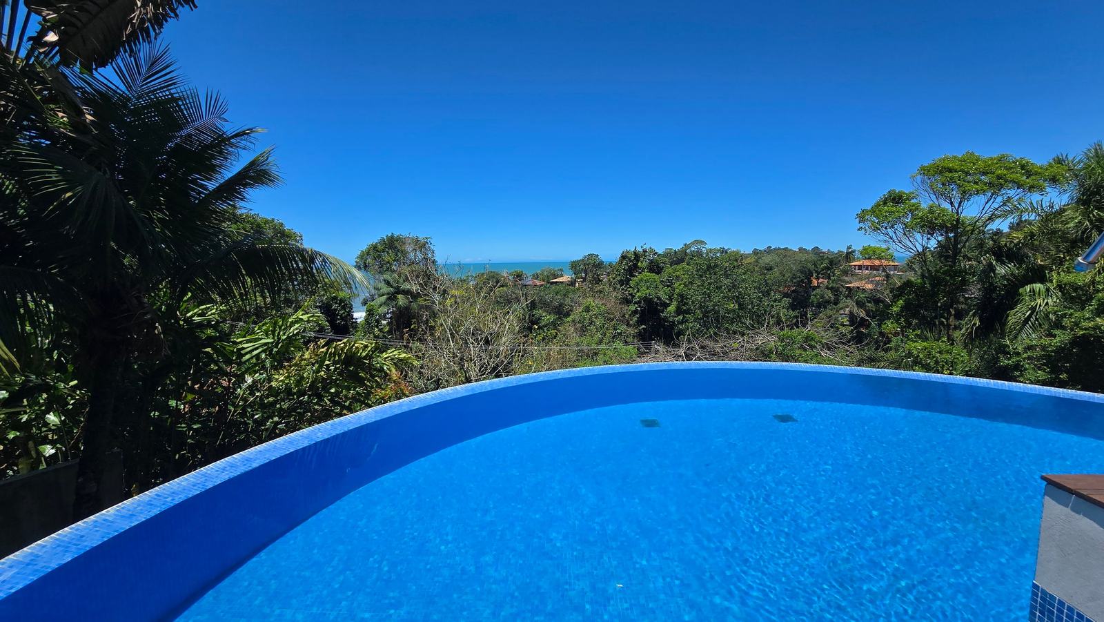 Área externa 4 — Taguaíba, Guarujá, à venda e para locação, Casa