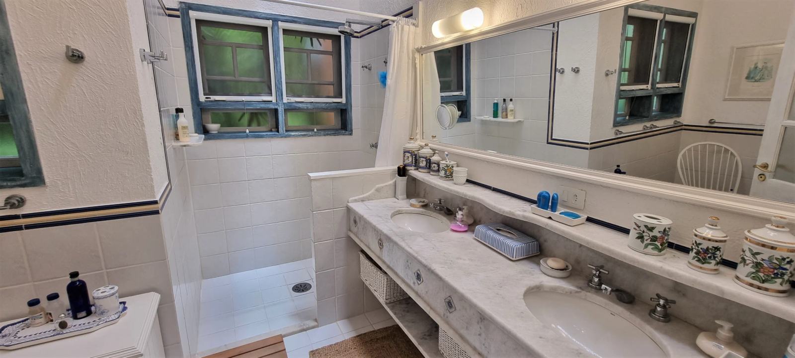 Suíte 8 — Iporanga, Guarujá, à venda, Casa
