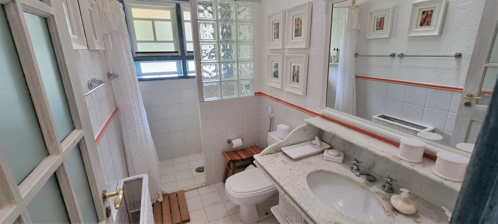 Suíte 11 — Iporanga, Guarujá, à venda, Casa