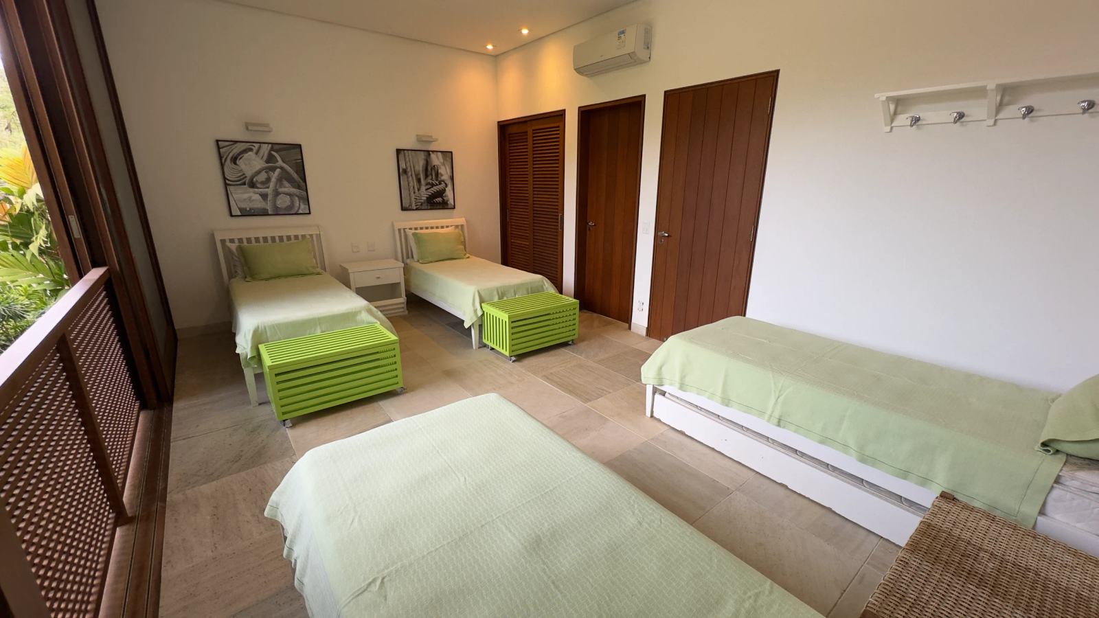 Casa para Aluguel de Temporada no Condomínio Iporanga (44)