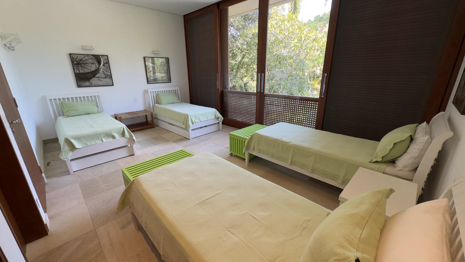 Casa para Aluguel de Temporada no Condomínio Iporanga (41)