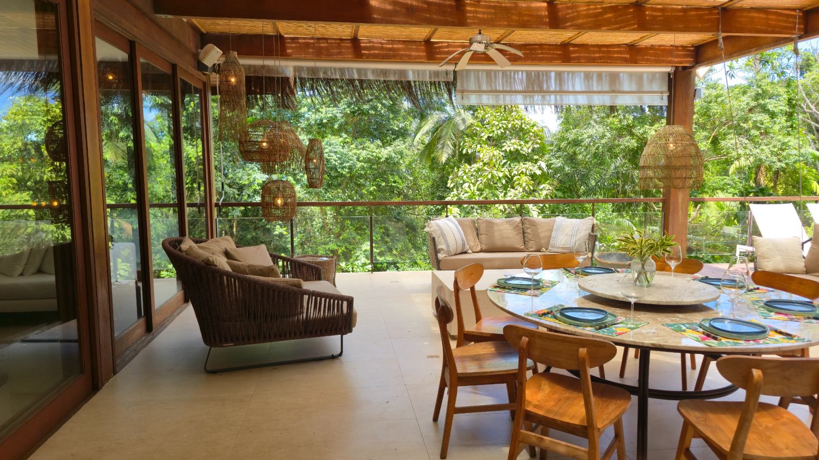 Área externa 11 — São Pedro, Guarujá, à venda e para locação, Casa