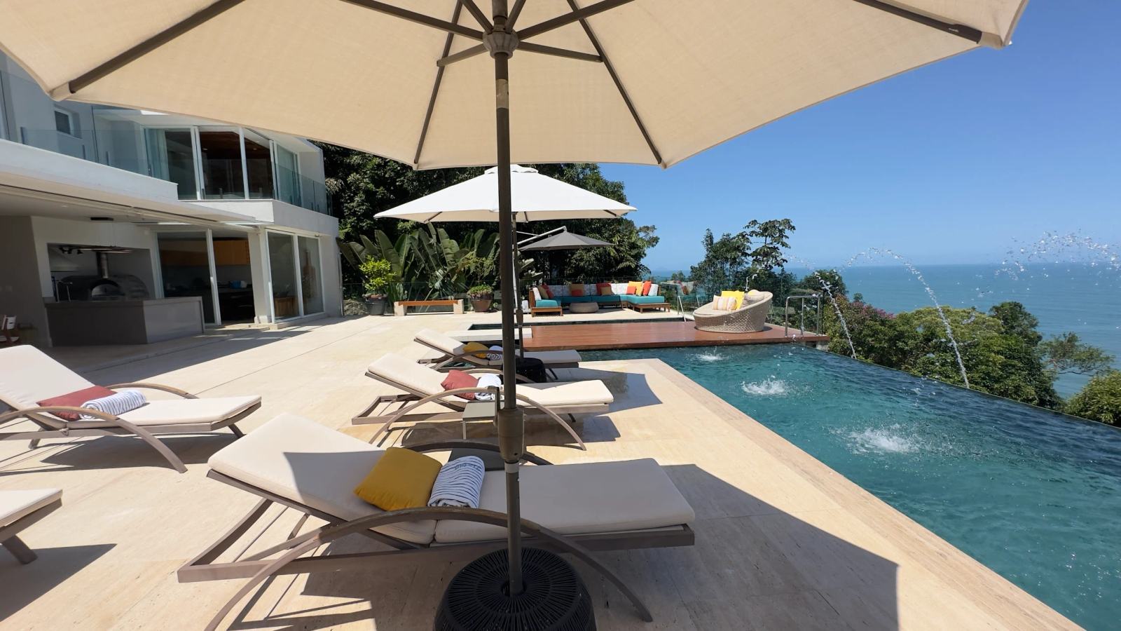 Área externa 18 — Taguaíba, Guarujá, à venda, Casa