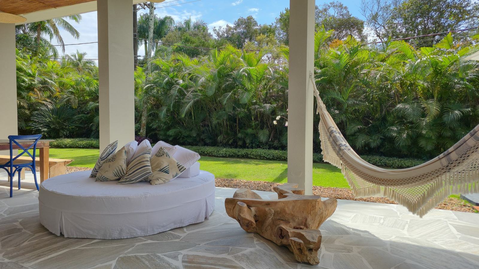 Área externa 20 — Iporanga, Guarujá, à venda e para locação, Casa