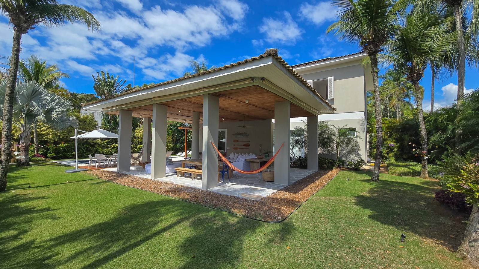 Área externa 16 — Iporanga, Guarujá, à venda e para locação, Casa