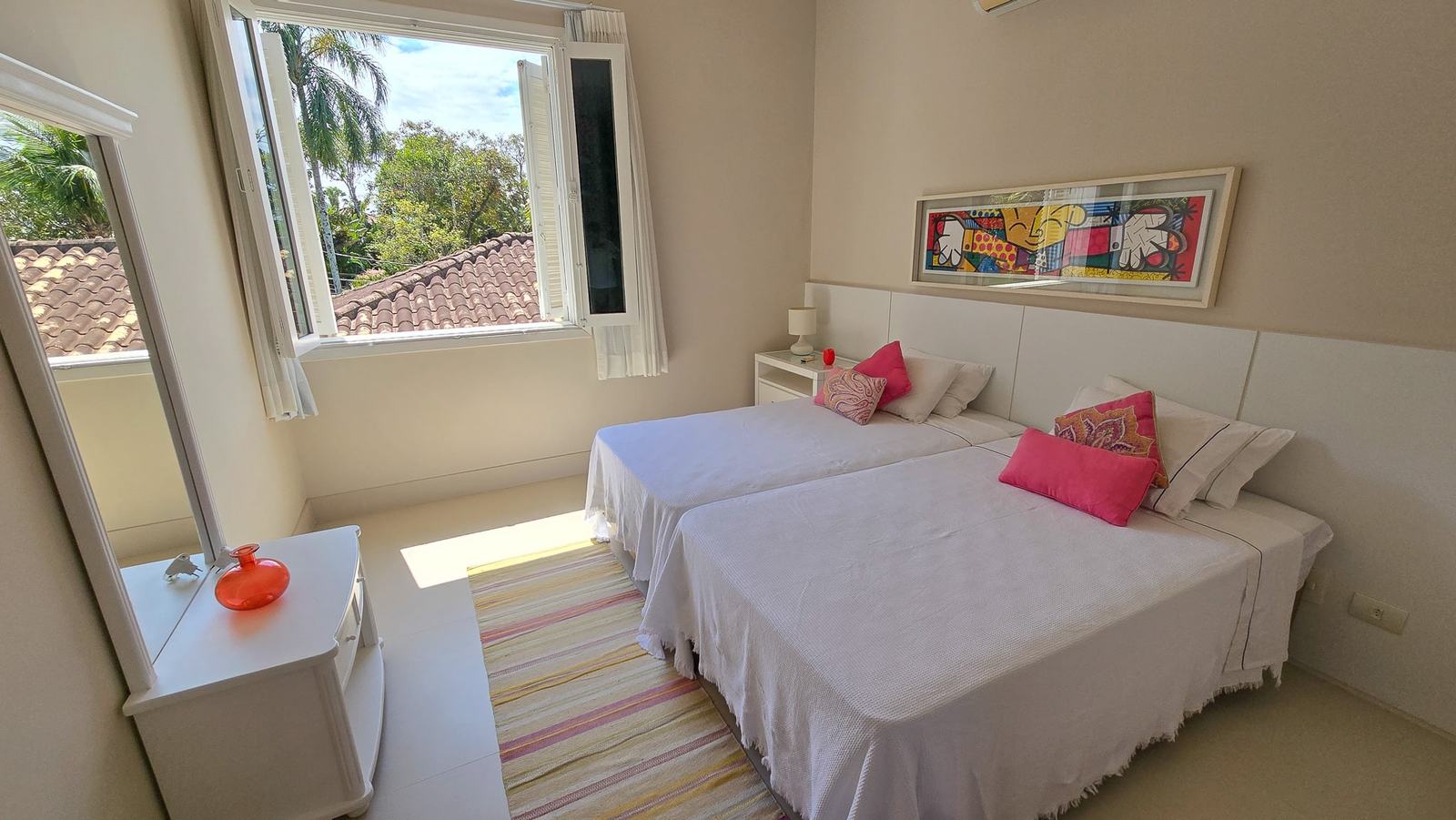 Suíte 7 — Iporanga, Guarujá, à venda e para locação, Casa