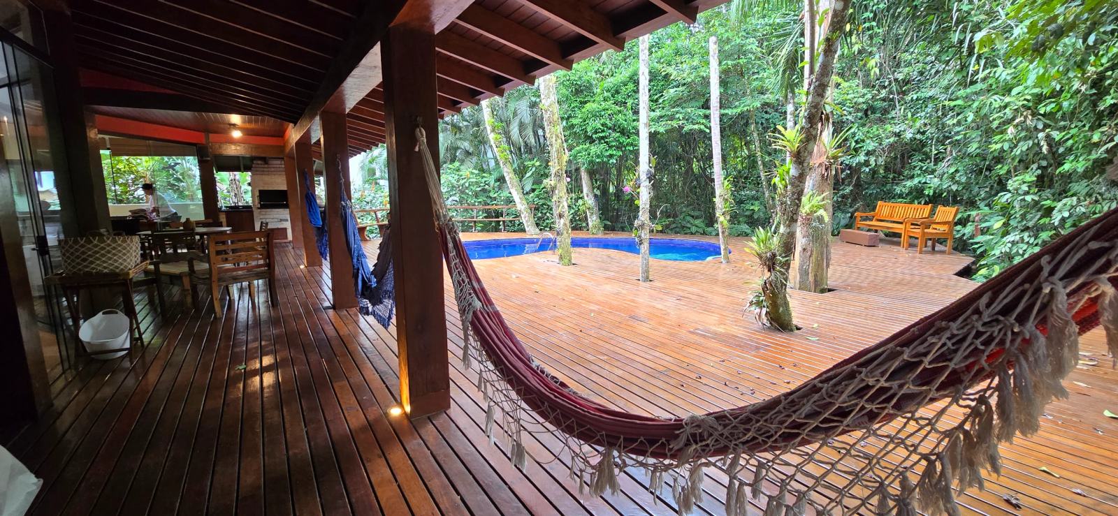 Área externa 12 — Iporanga, Guarujá, para locação, Casa