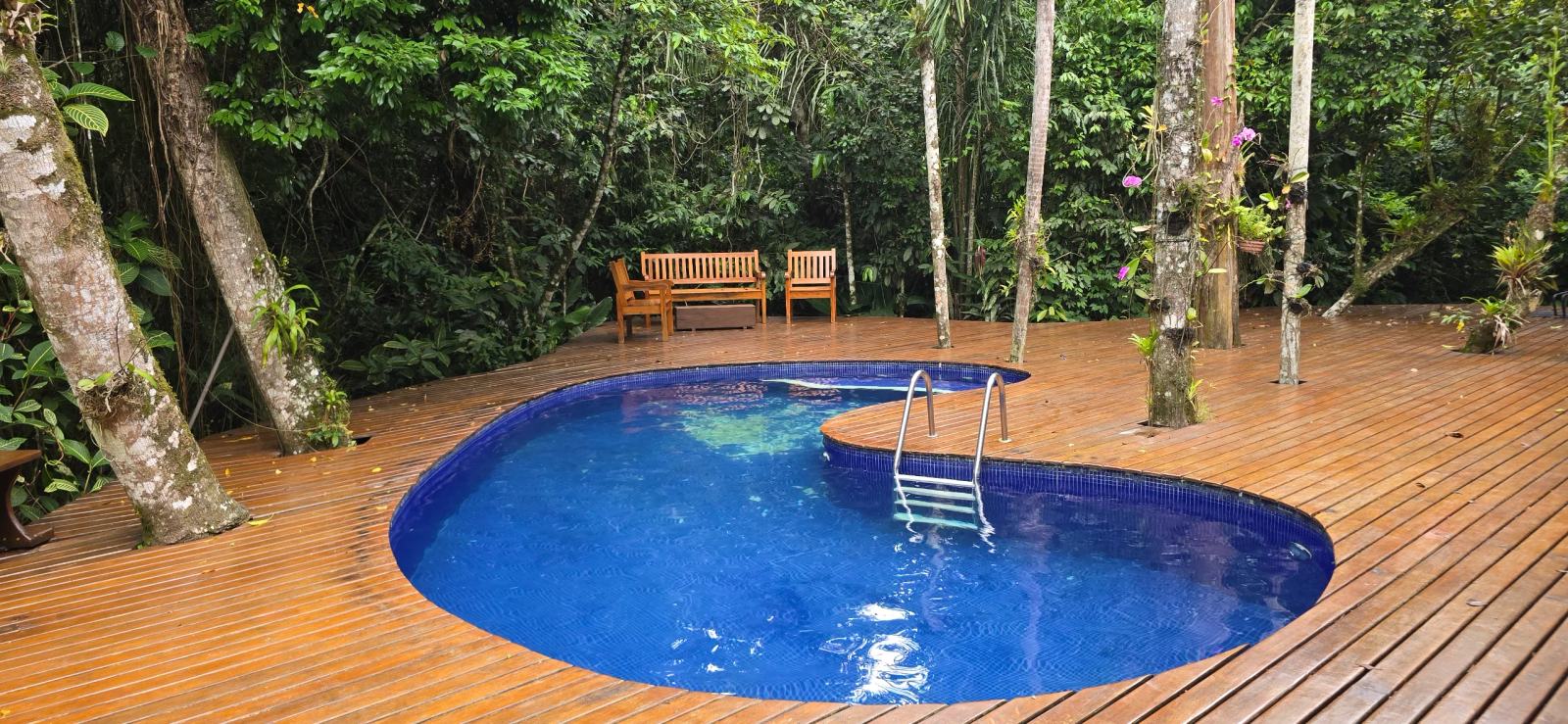 Área externa 5 — Iporanga, Guarujá, para locação, Casa