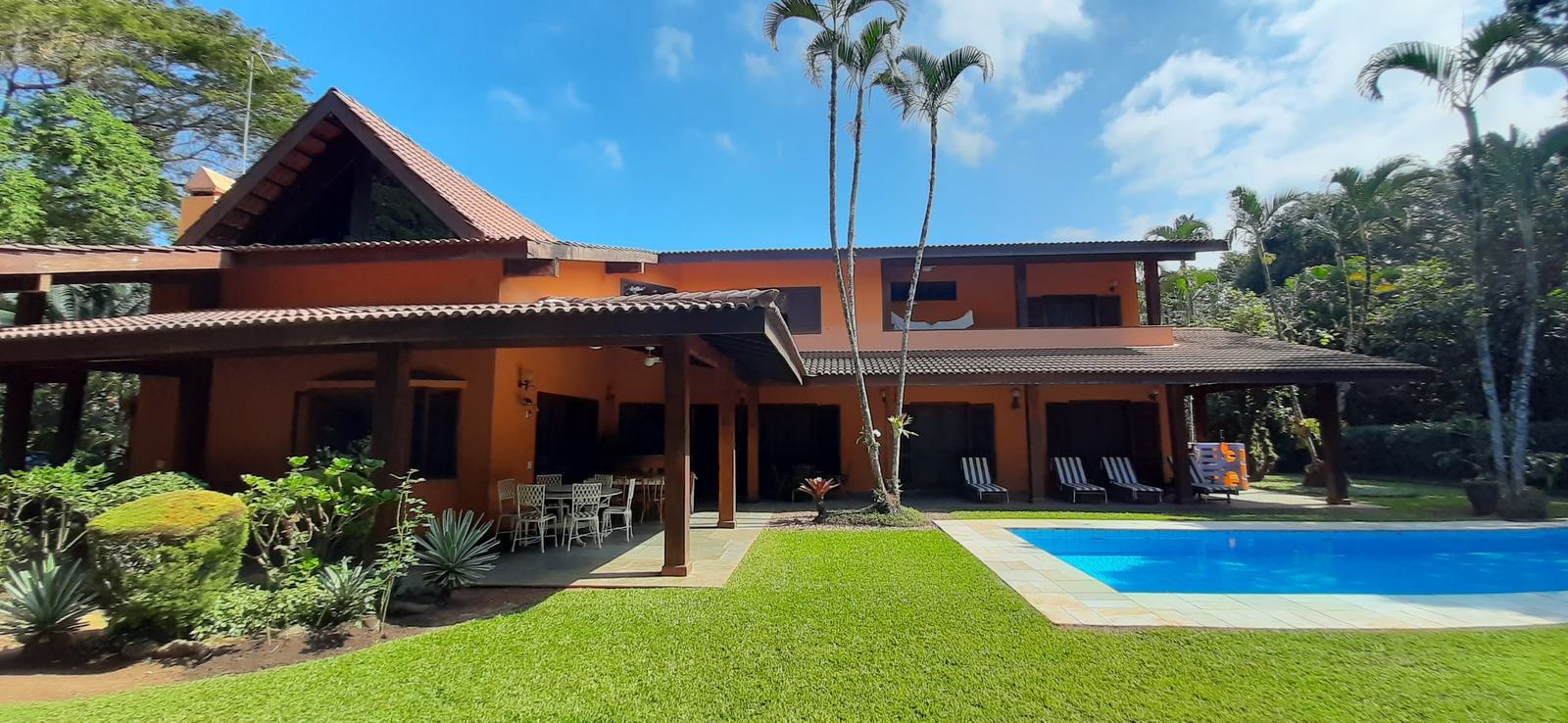Área externa 14 — Iporanga, Guarujá, para locação, Casa
