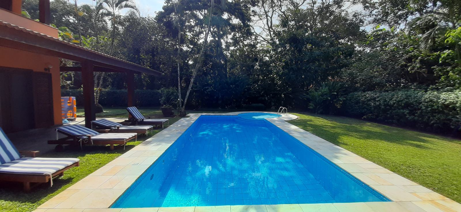 Área externa 5 — Iporanga, Guarujá, para locação, Casa