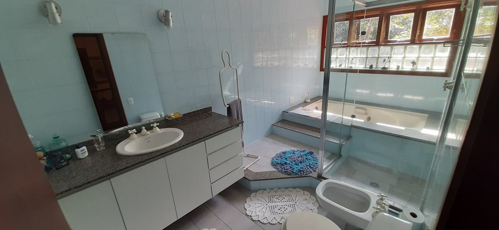 Suíte 11 — Iporanga, Guarujá, para locação, Casa