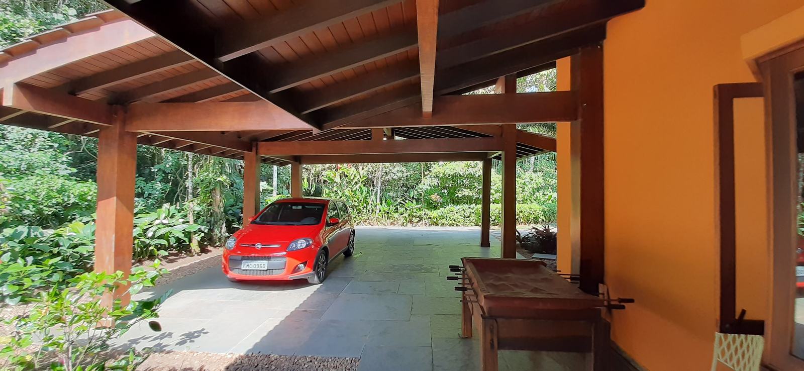 Área de serviço 4 — Iporanga, Guarujá, para locação, Casa