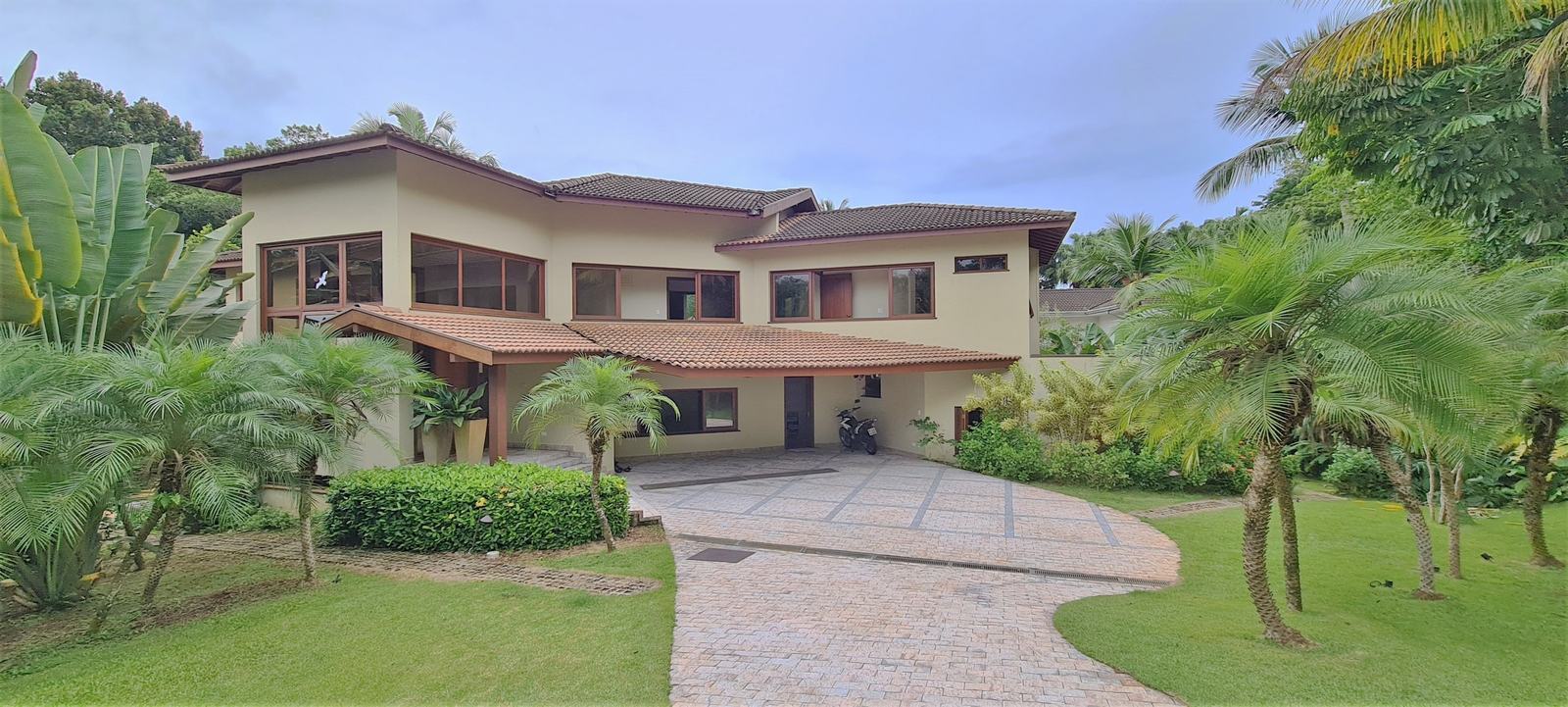 Área externa 13 — Iporanga, Guarujá, à venda e para locação, Casa