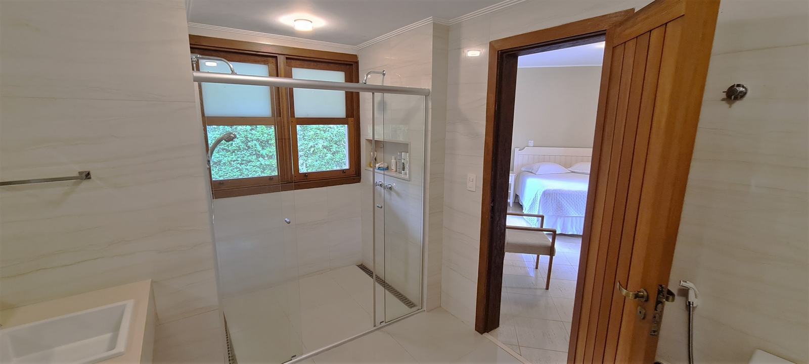 Suíte 4 — Iporanga, Guarujá, à venda e para locação, Casa