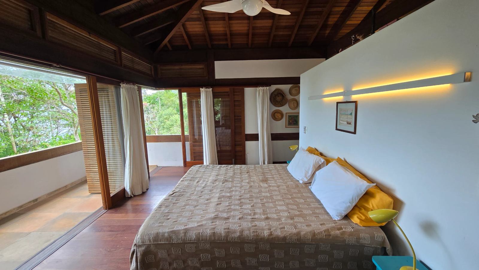 Suíte 3 — Iporanga, Guarujá, à venda e para locação, Casa