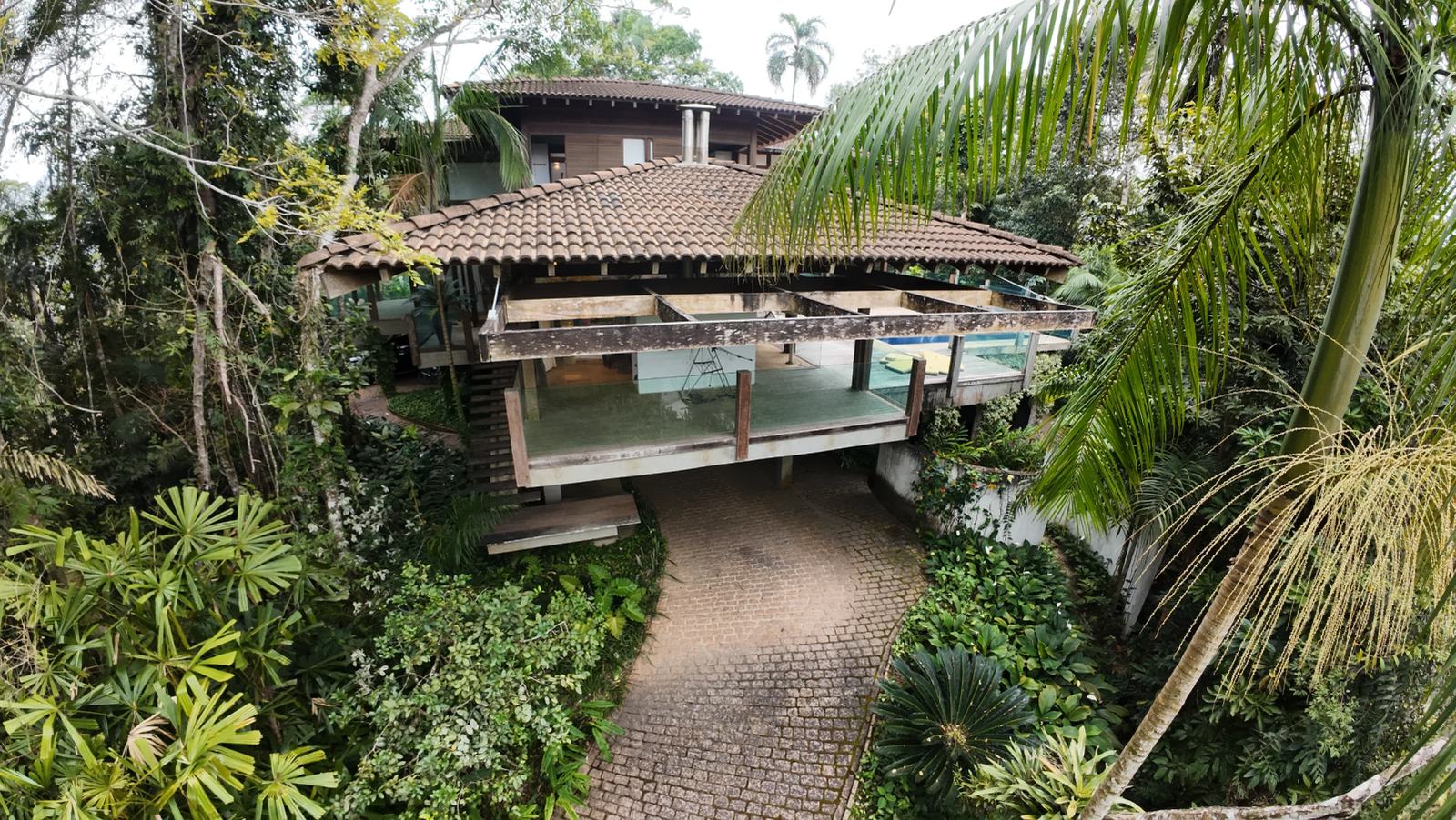Área de serviço 3 — Iporanga, Guarujá, à venda e para locação, Casa