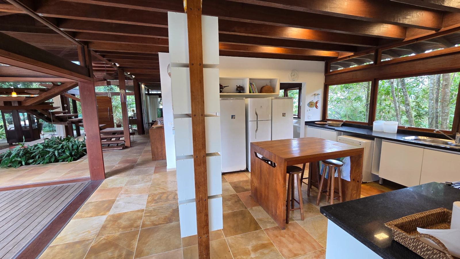 Área de serviço 5 — Iporanga, Guarujá, à venda e para locação, Casa