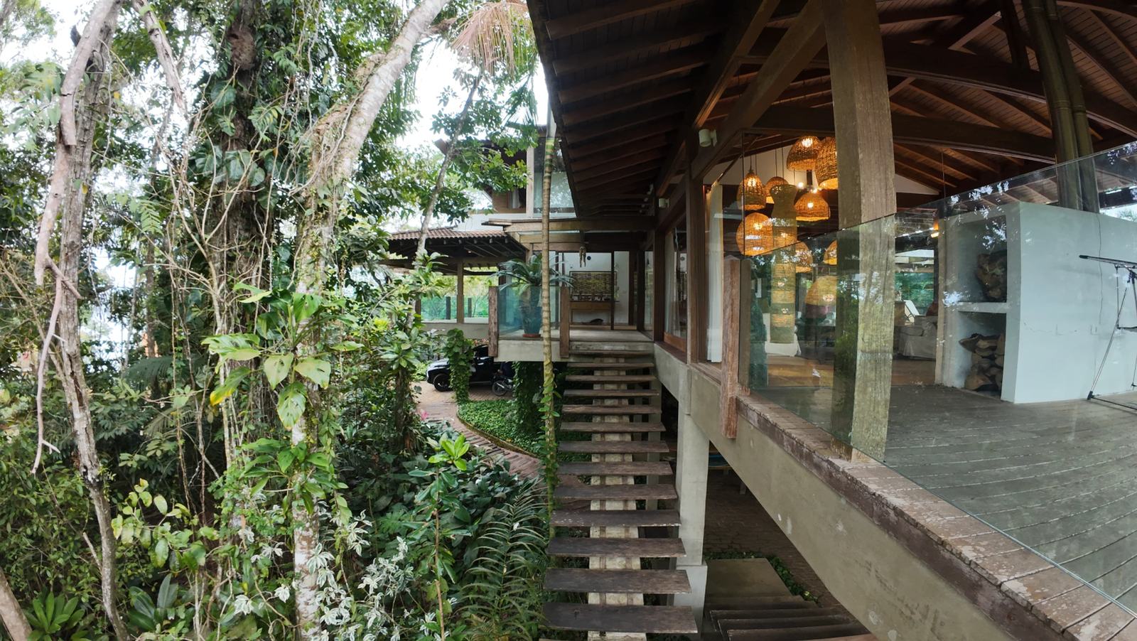 Área de serviço 4 — Iporanga, Guarujá, à venda e para locação, Casa