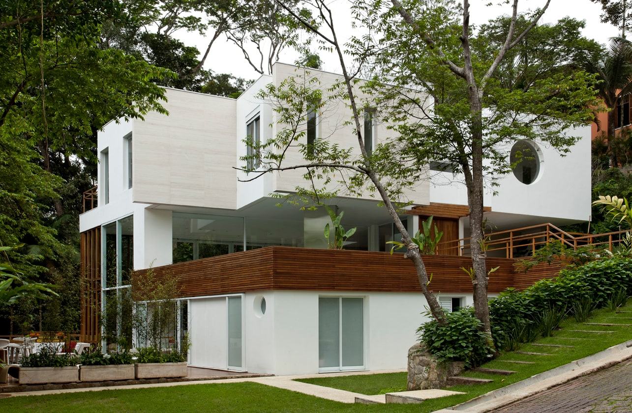 Área externa 14 — Iporanga, Guarujá, à venda e para locação, Casa