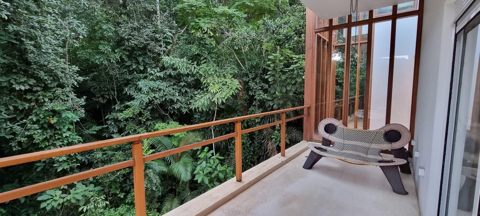 Suíte 9 — Iporanga, Guarujá, à venda e para locação, Casa