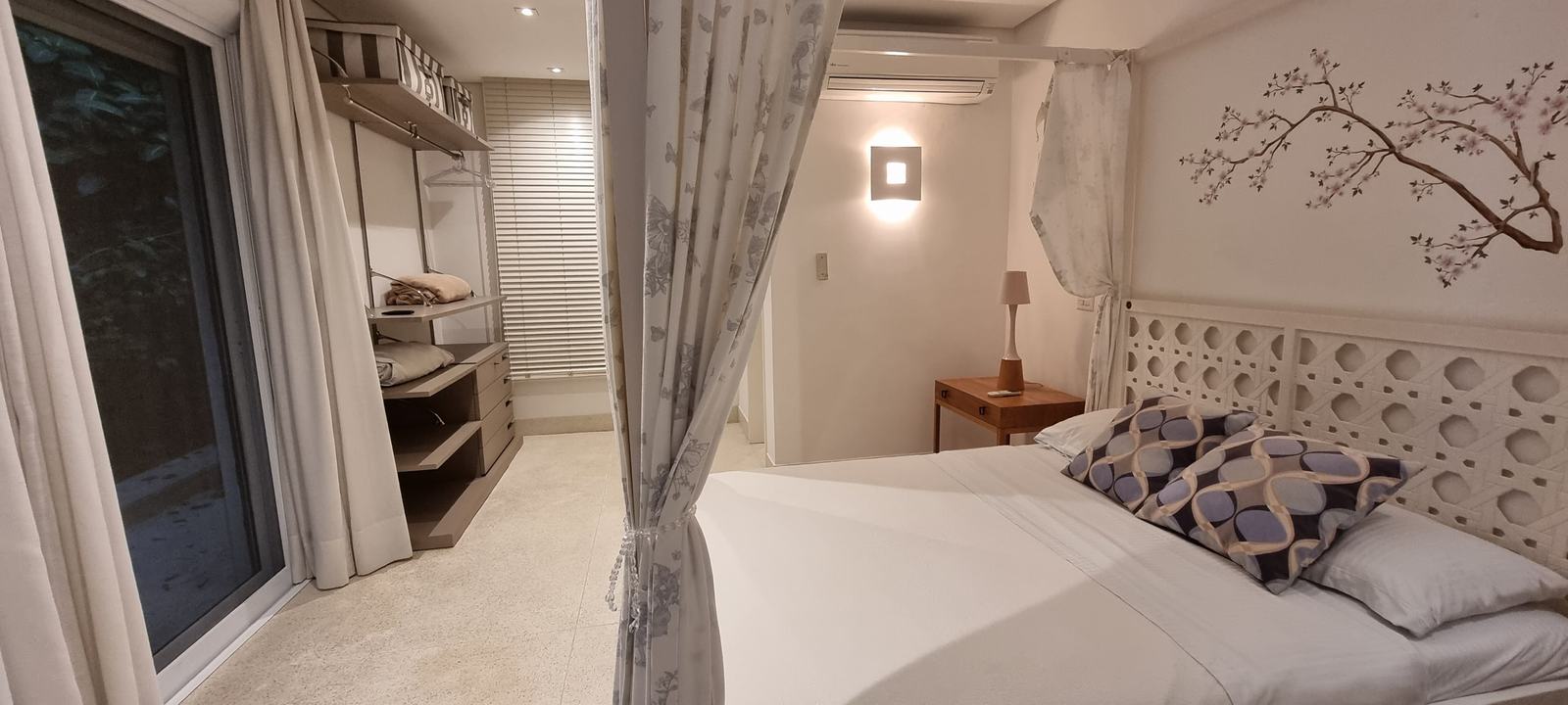 Suíte 4 — Iporanga, Guarujá, à venda e para locação, Casa