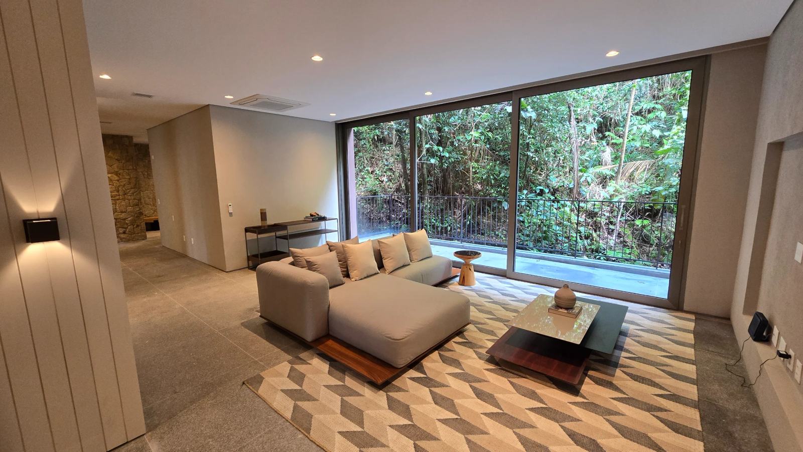 Ambiente interno 3 — São Pedro, Guarujá, à venda e para locação, Casa