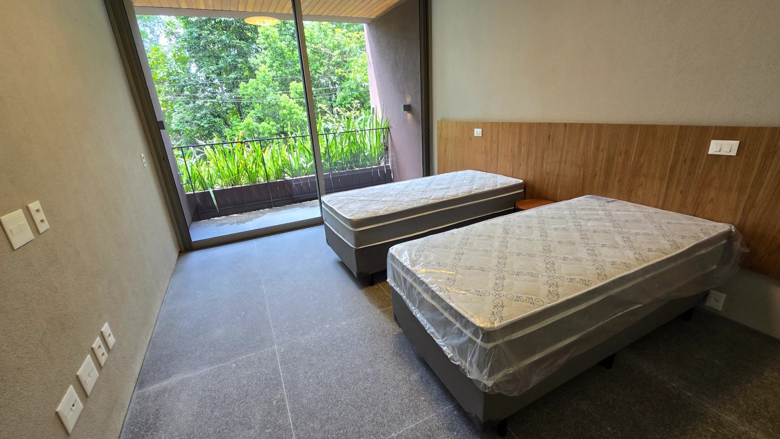 Suíte 2 — São Pedro, Guarujá, à venda e para locação, Casa