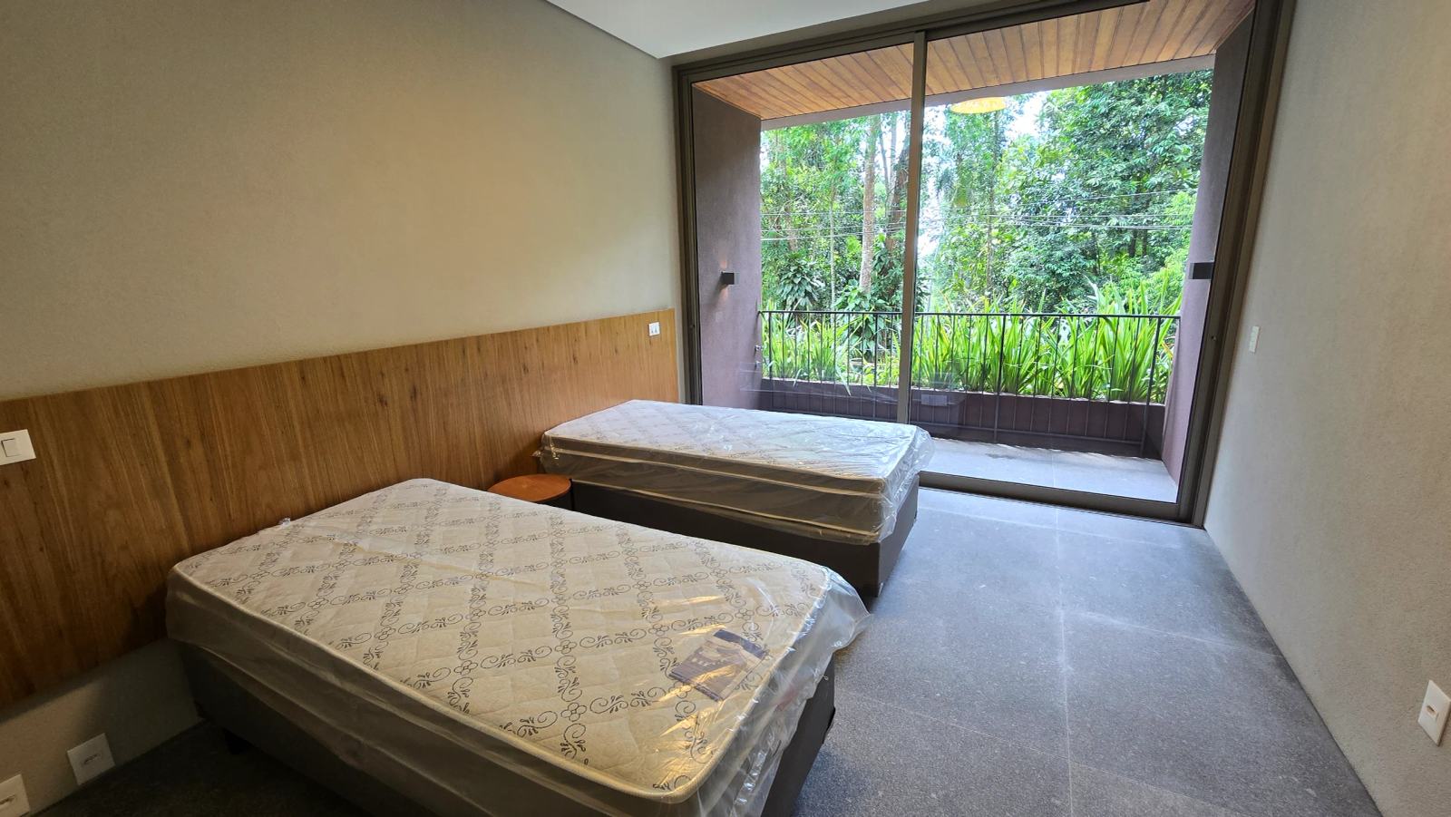 Suíte 4 — São Pedro, Guarujá, à venda e para locação, Casa