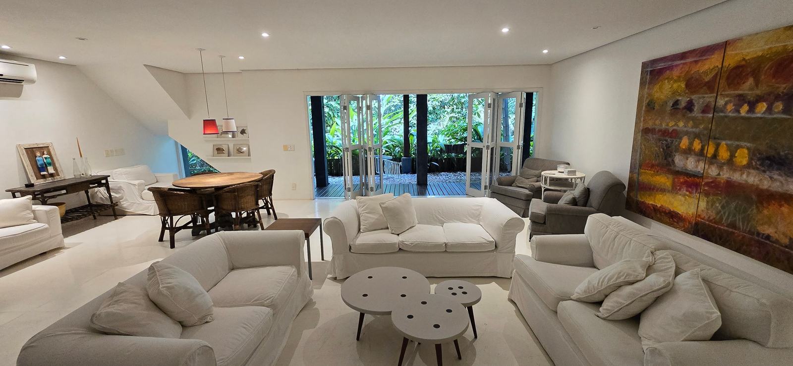 Ambiente interno 1 — Iporanga, Guarujá, para locação, Casa