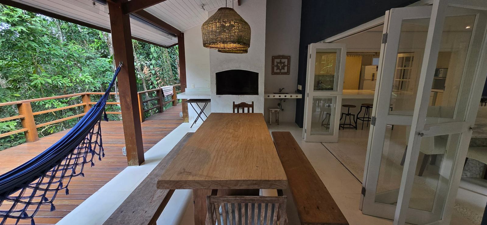 Área externa 6 — Iporanga, Guarujá, para locação, Casa