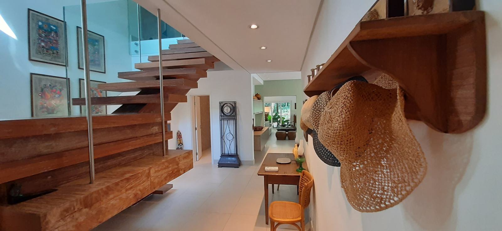 Ambiente interno 2 — Iporanga, Guarujá, à venda e para locação, Casa