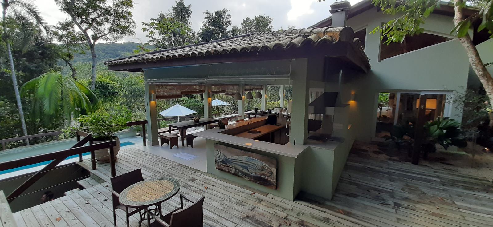 Área externa 7 — Iporanga, Guarujá, à venda e para locação, Casa