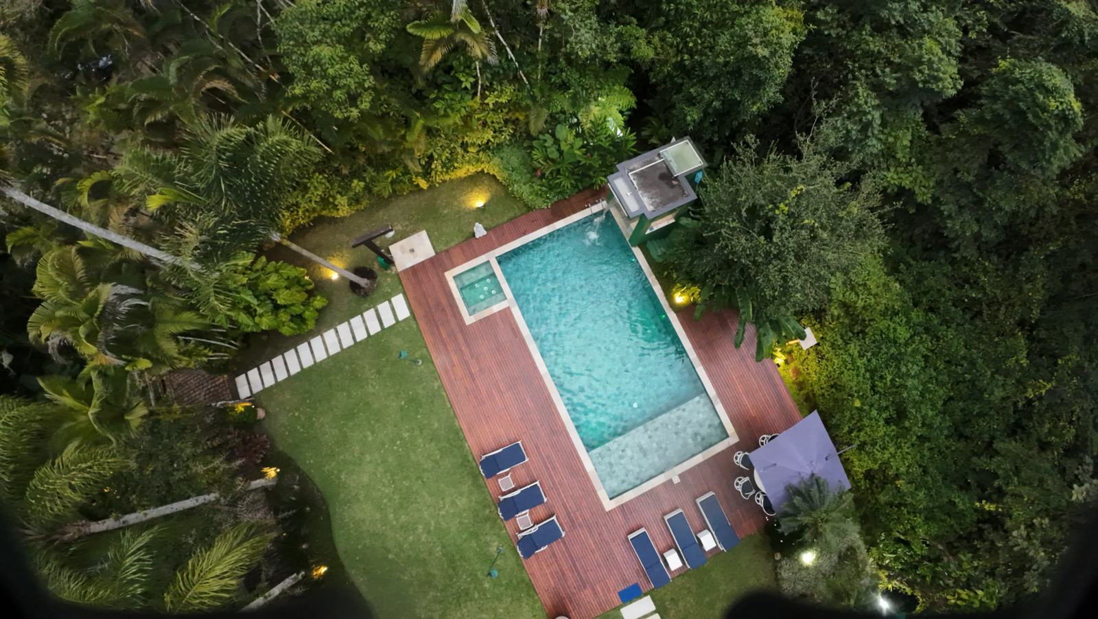 Vista aérea 16 — Iporanga, Guarujá, à venda, Casa