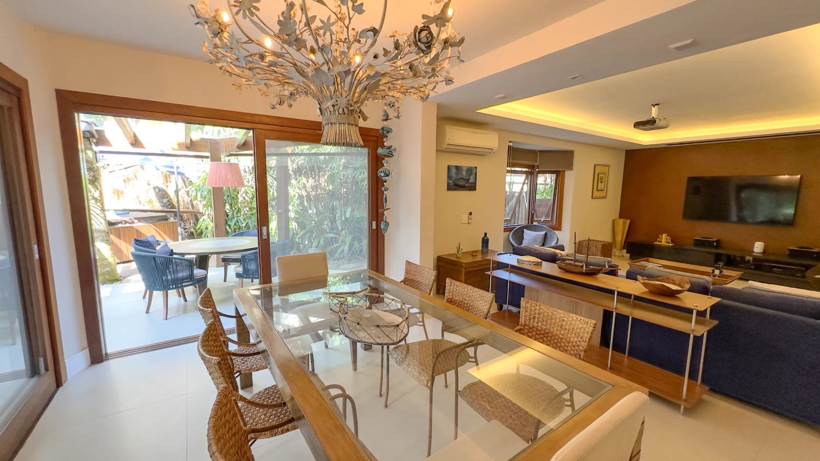 Ambiente interno 9 — Iporanga, Guarujá, à venda e para locação, Casa