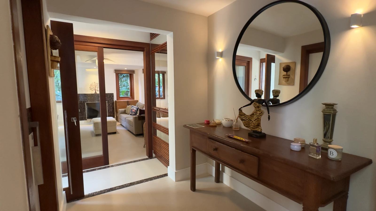 Ambiente interno 3 — Iporanga, Guarujá, à venda e para locação, Casa