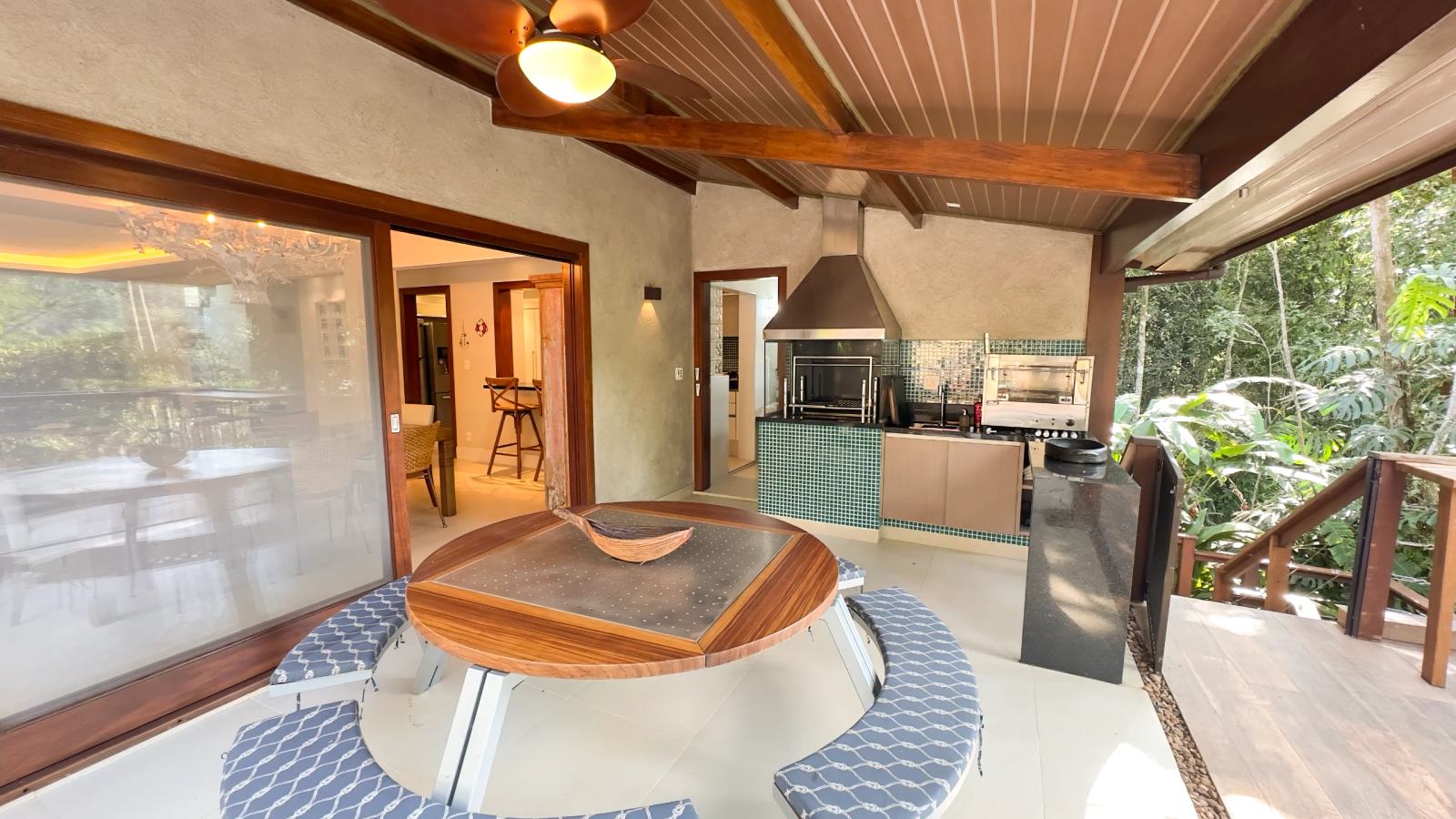 Área externa 9 — Iporanga, Guarujá, à venda e para locação, Casa