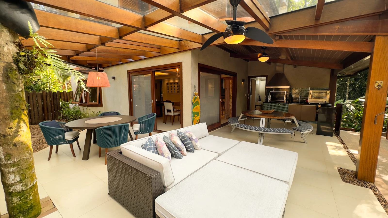 Área externa 6 — Iporanga, Guarujá, à venda e para locação, Casa