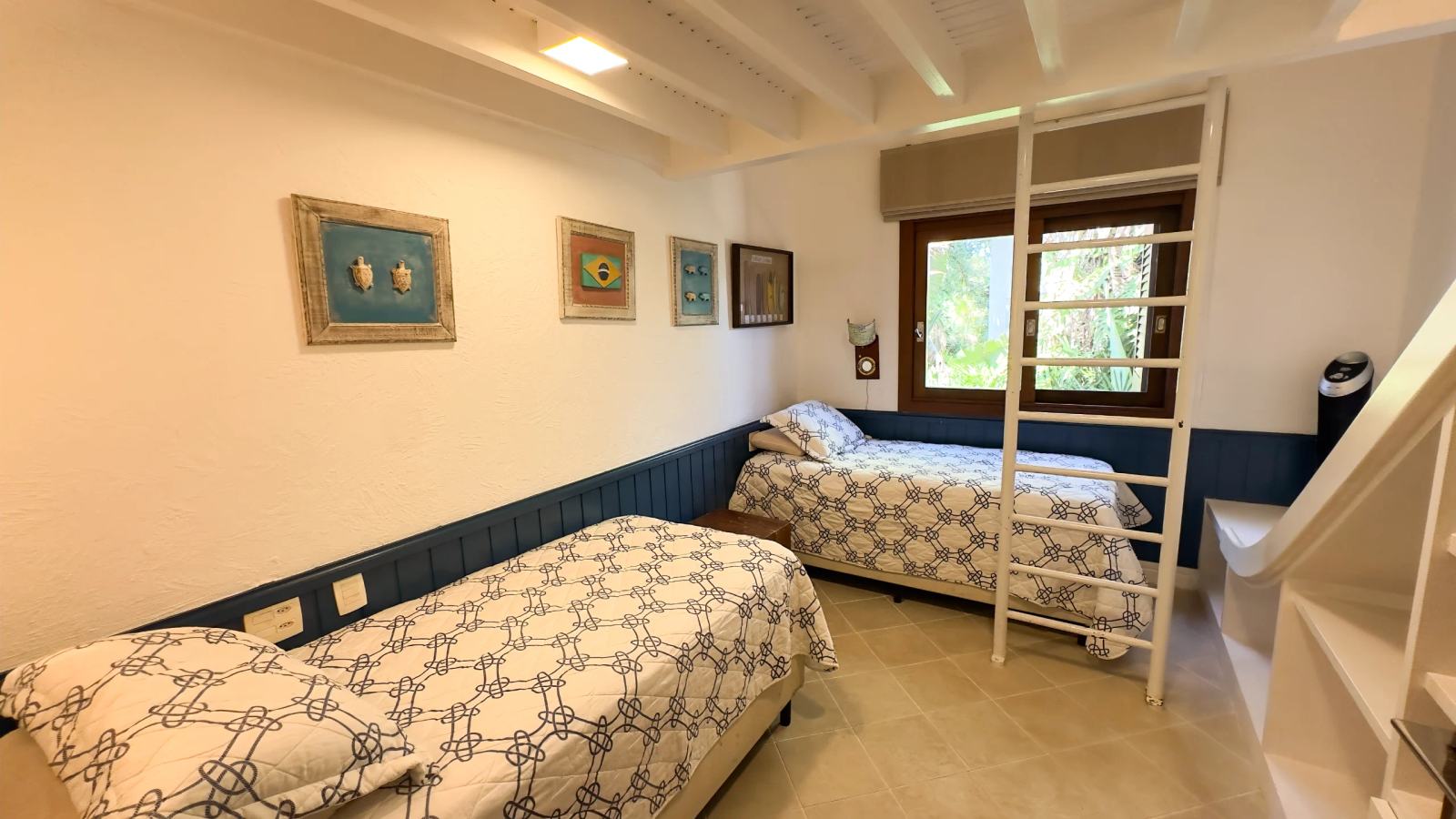 Suíte 5 — Iporanga, Guarujá, à venda e para locação, Casa
