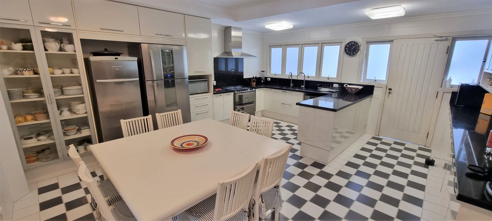 Área de serviço — Iporanga, Guarujá, à venda, Casa