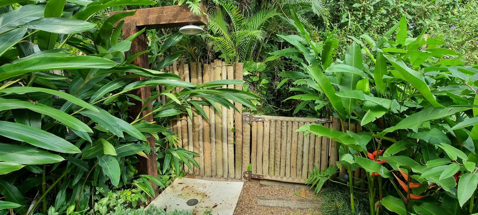 Área externa 4 — Iporanga, Guarujá, à venda, Casa