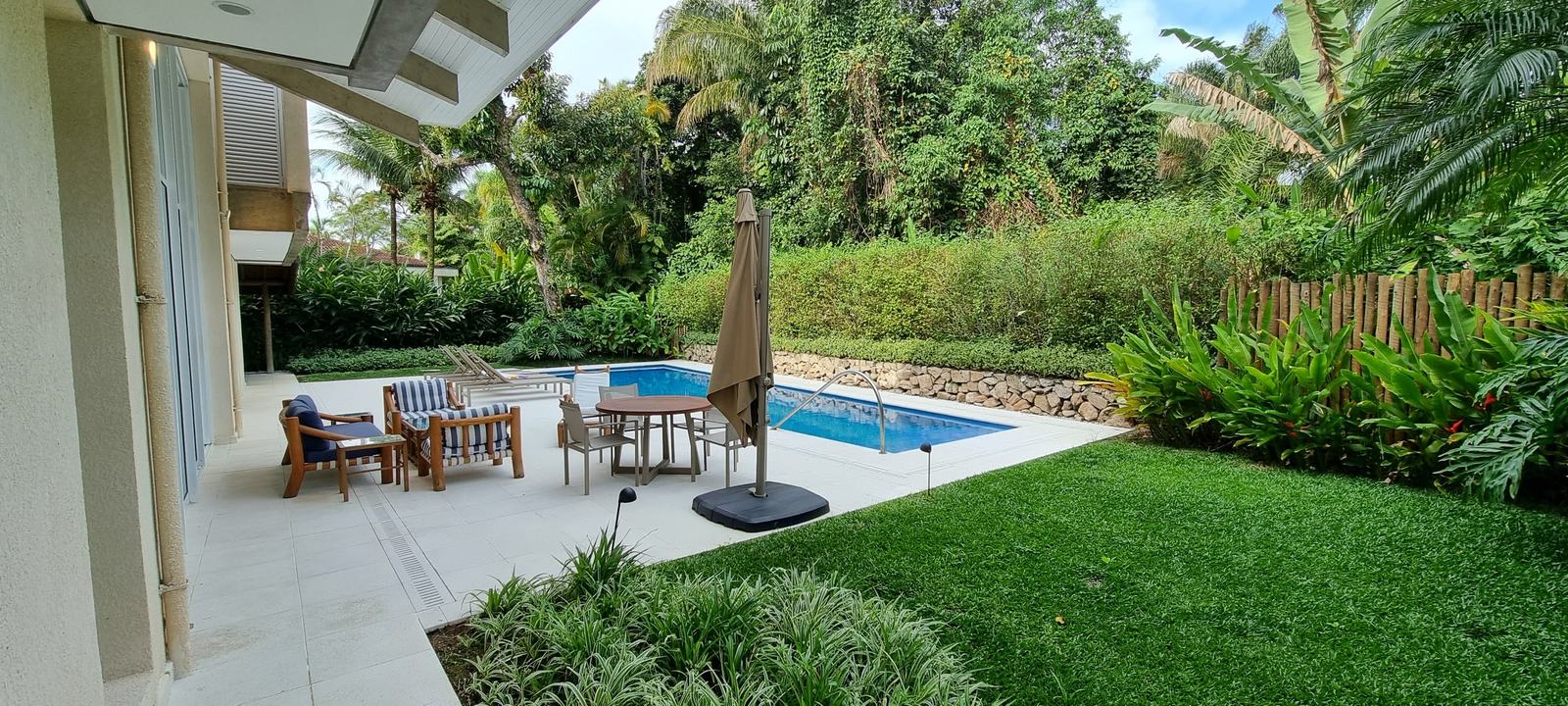 Área externa 11 — Iporanga, Guarujá, à venda, Casa