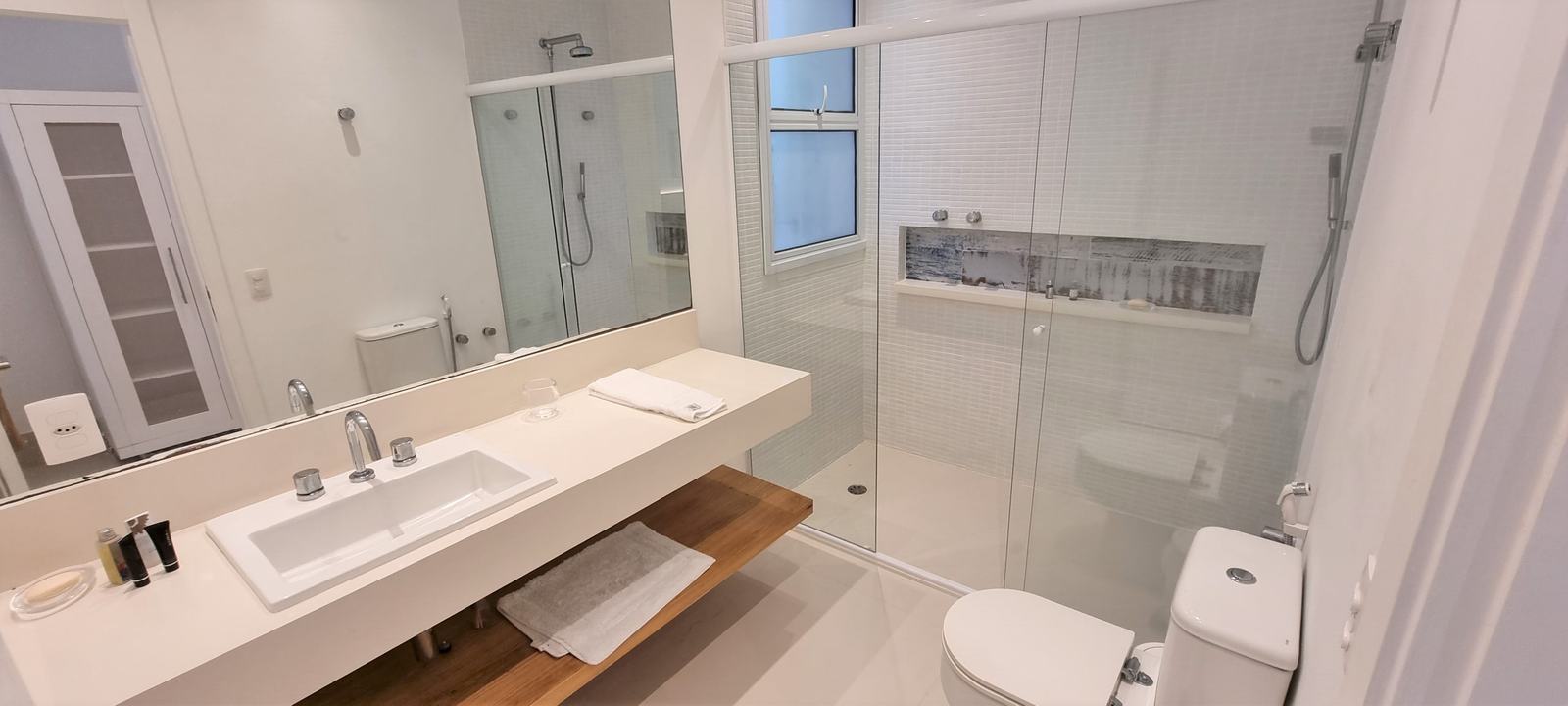 Suíte 6 — Iporanga, Guarujá, à venda, Casa