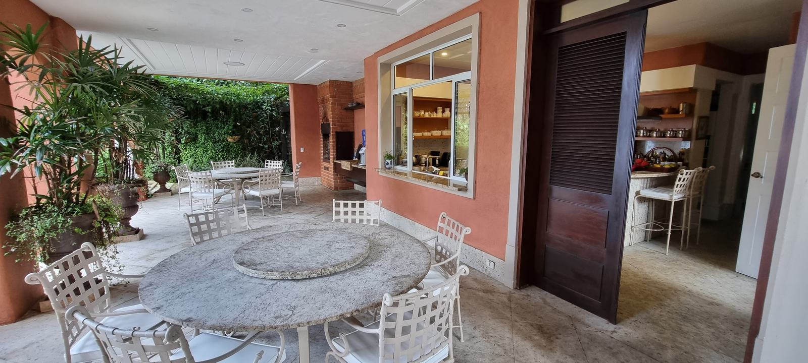 Área externa 12 — Iporanga, Guarujá, para locação, Casa