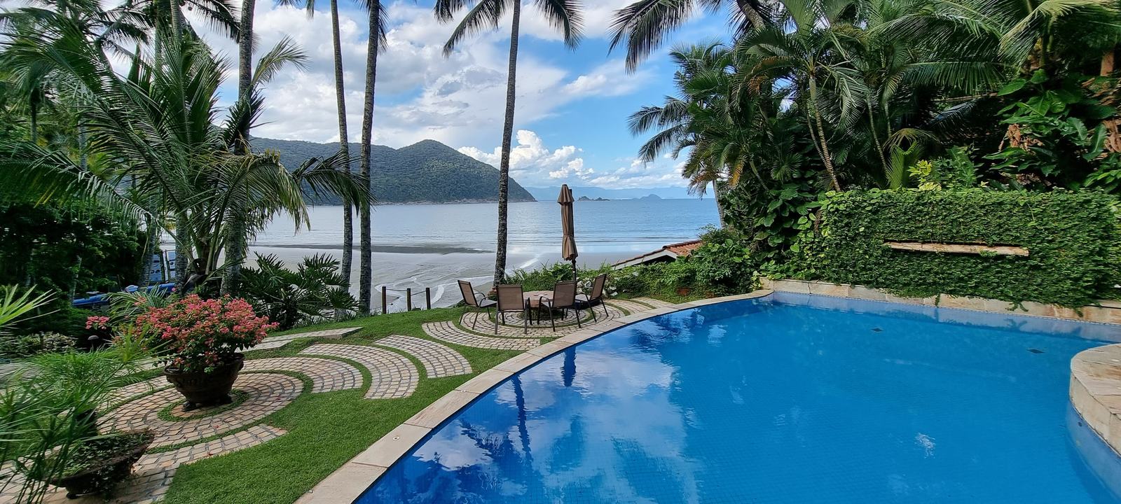 Foto 1 — Iporanga, Guarujá, para locação, Casa