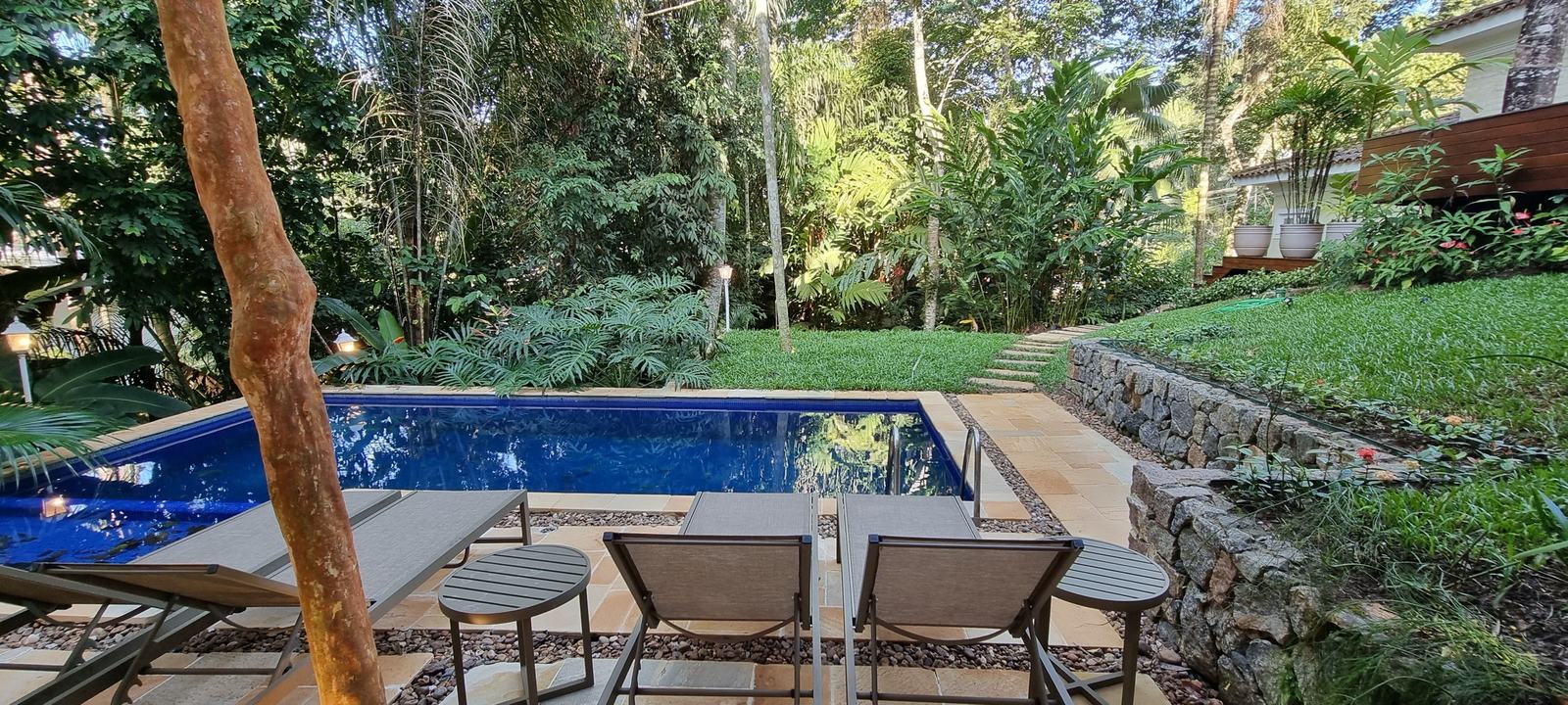 Área externa 9 — Iporanga, Guarujá, para locação, Casa