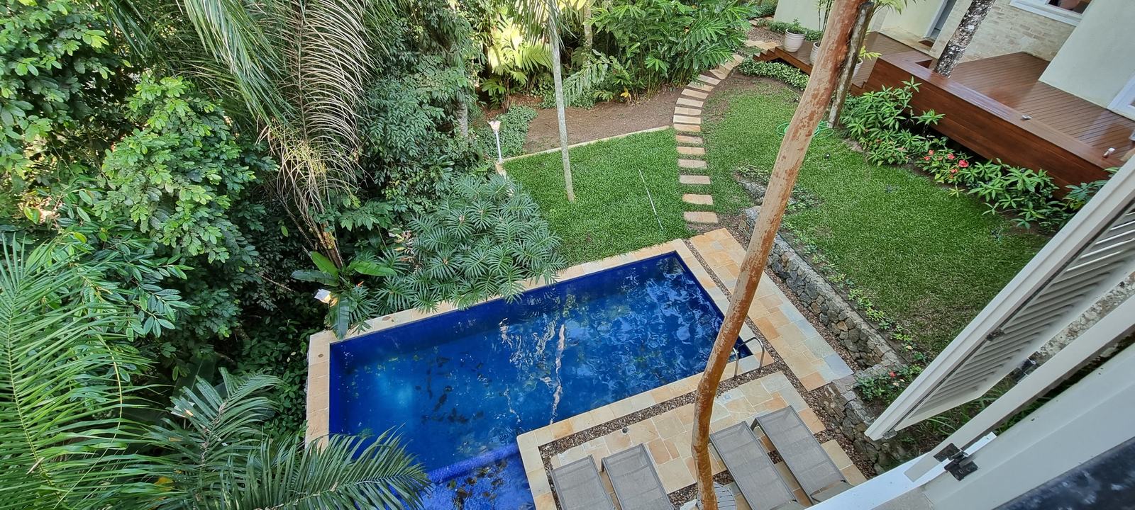 Área externa 17 — Iporanga, Guarujá, para locação, Casa