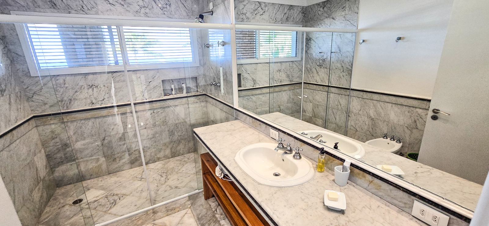 Suíte 14 — Taguaíba, Guarujá, à venda, Casa